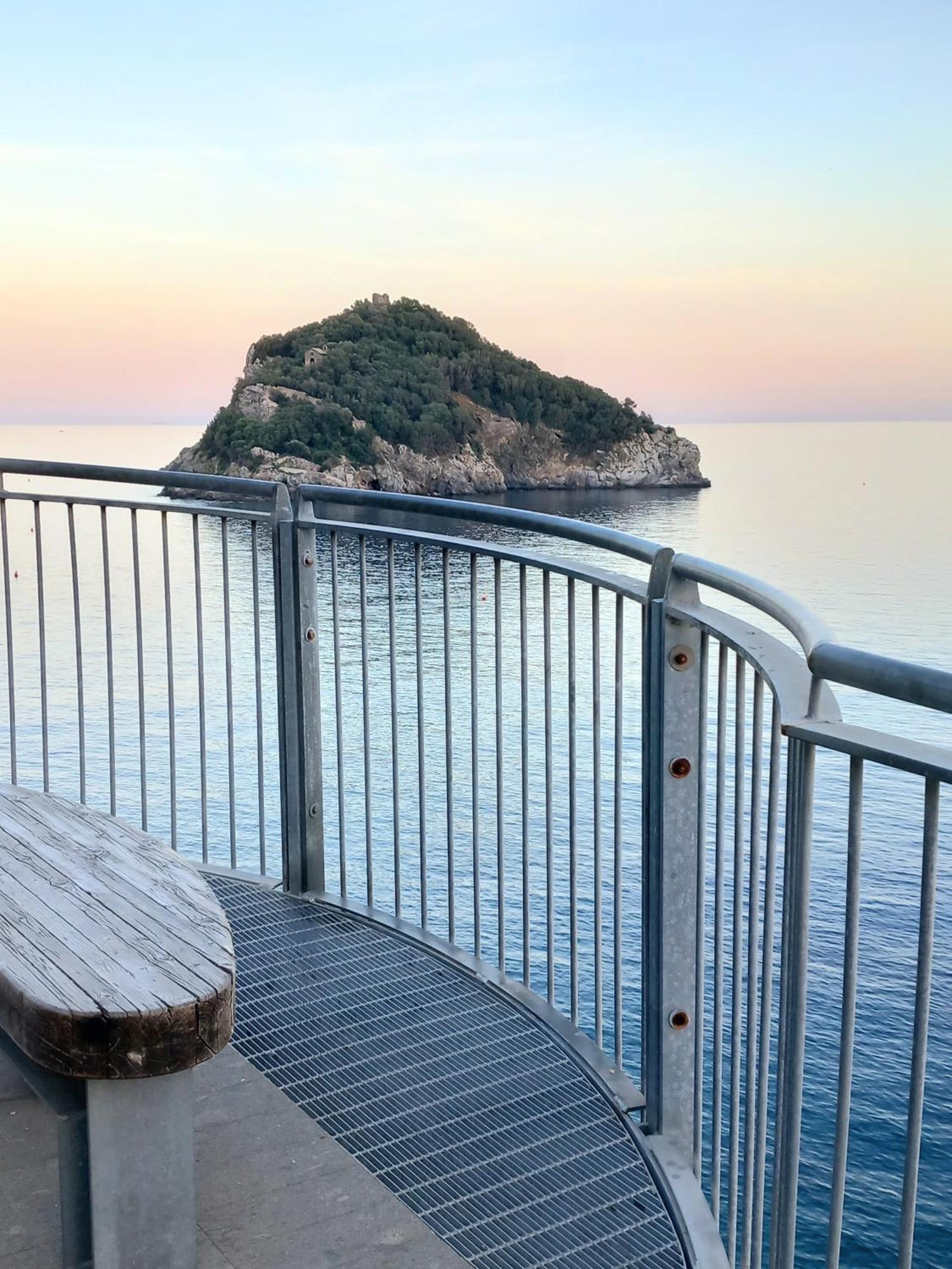 Sweet Sea View Apartment Savona Ngoại thất bức ảnh